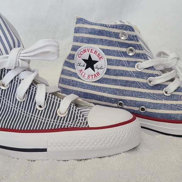 Converse Highs - Picture 4 of 4